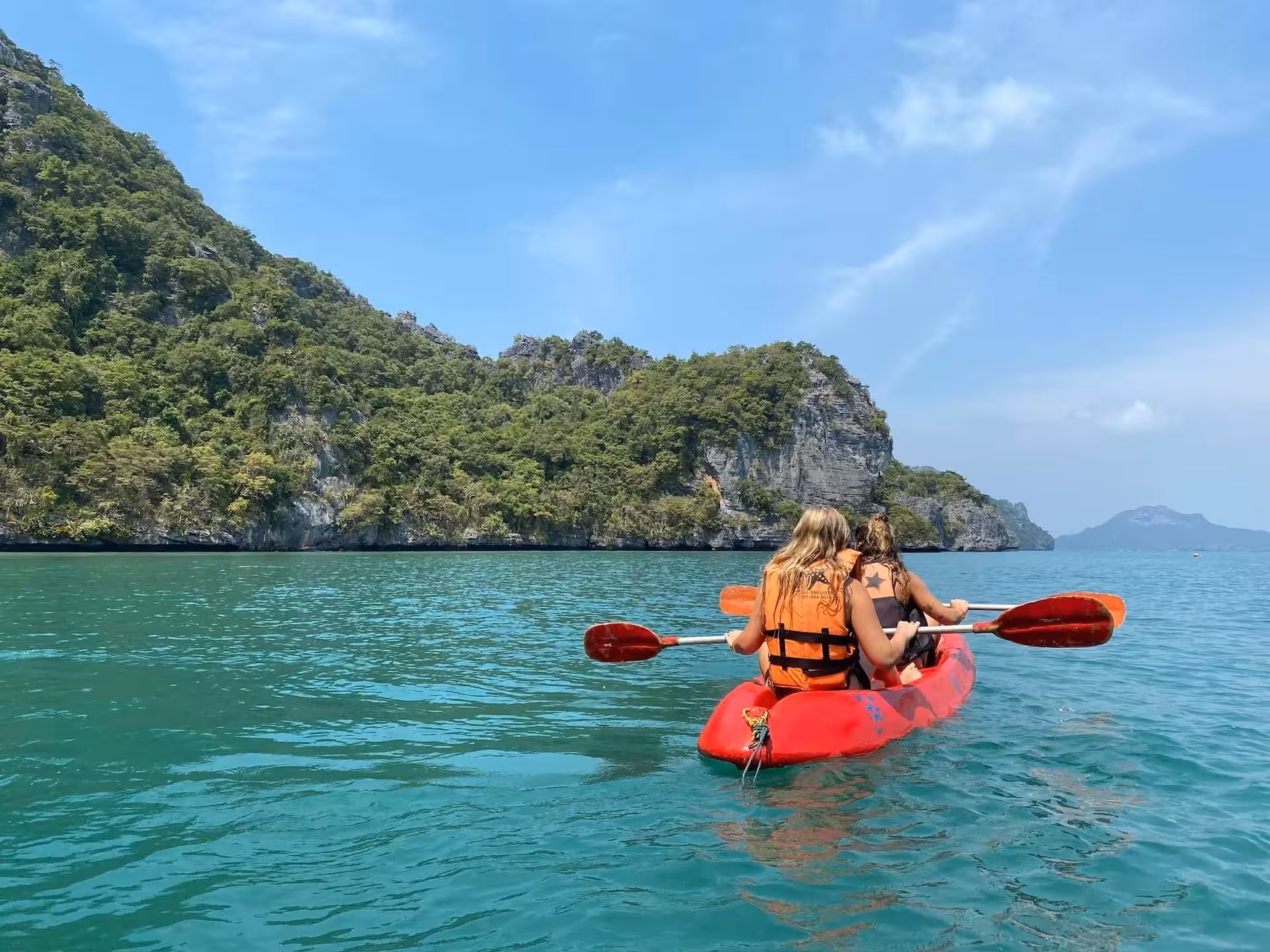 Kayaking Ang Thong